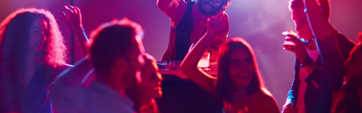 Best Places for Nightlife in Anaheim: Bars, Lounges & Late Nights